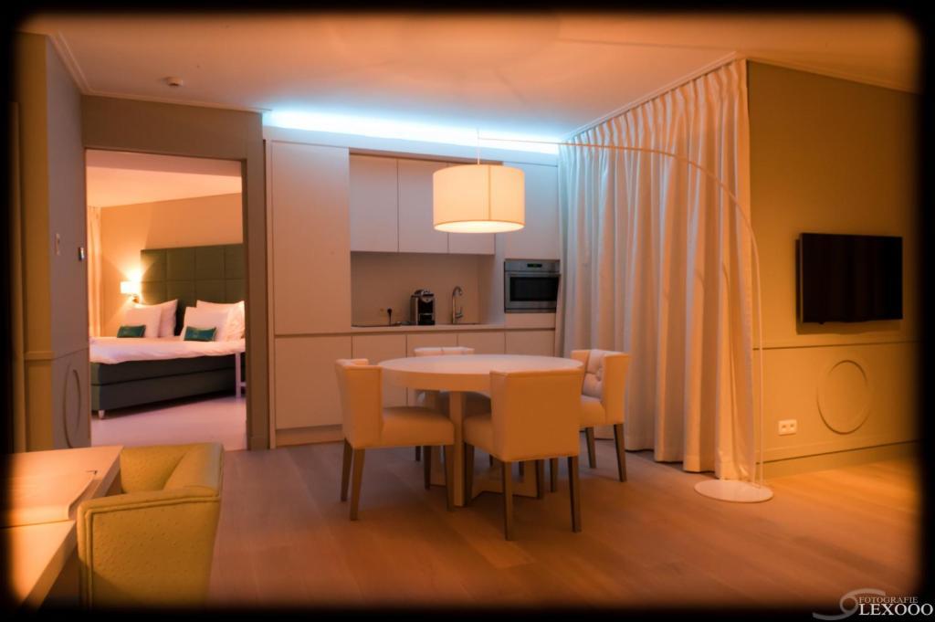 Vixx Suites แมคเคอเลอ ห้อง รูปภาพ